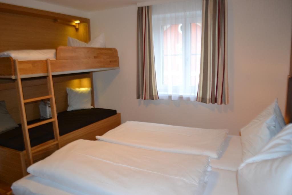 Hotel Gasthof Tirolerwirt Bischofshofen Ruang foto